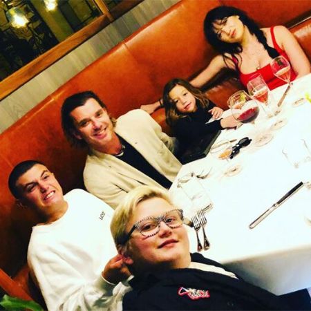Gwen Stefani and the kids with their father Gavin Rossdale in Apollo's birthday.
